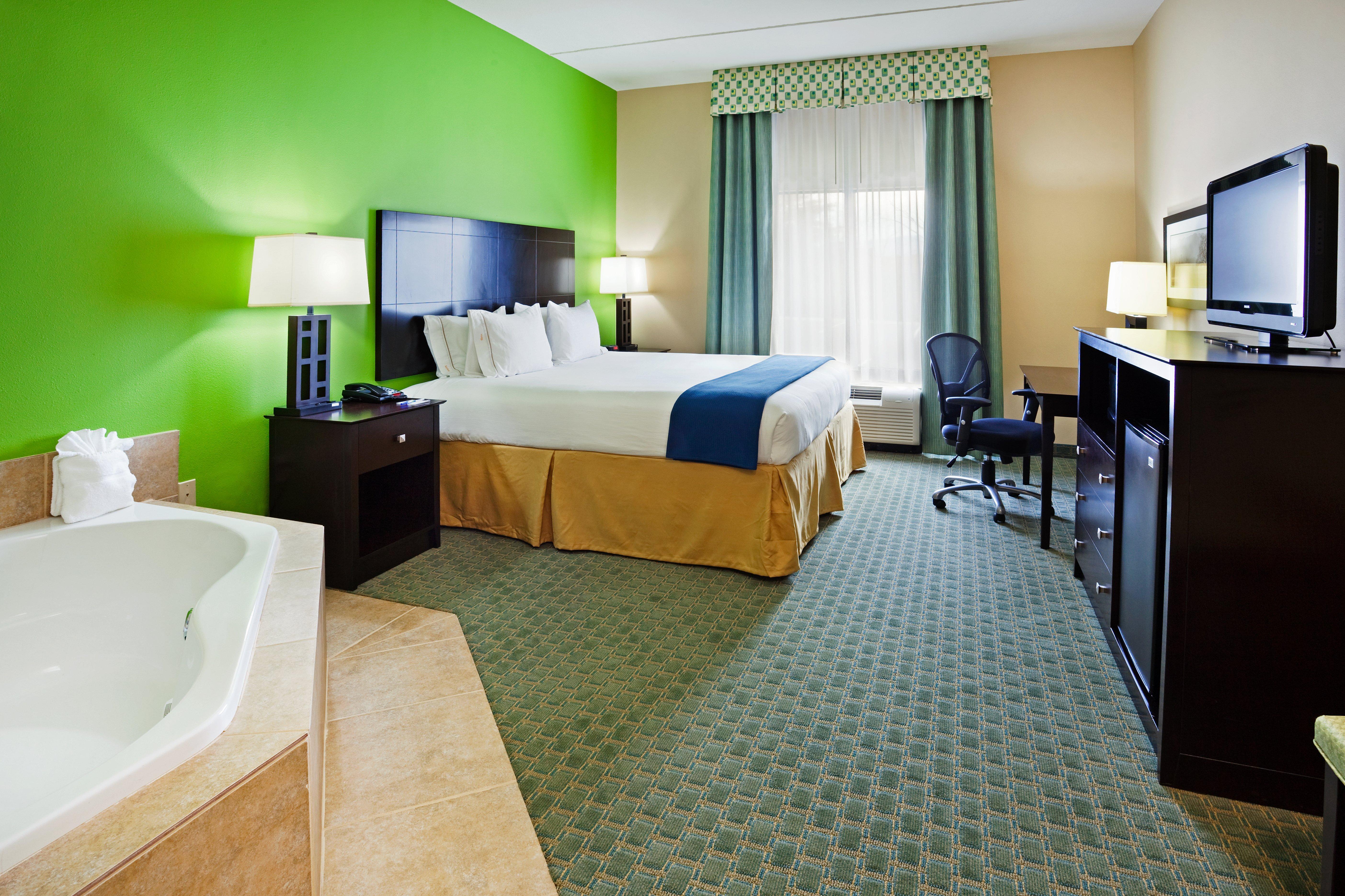 Holiday Inn Express Hotel & Suites Newport South By Ihg Buitenkant foto
