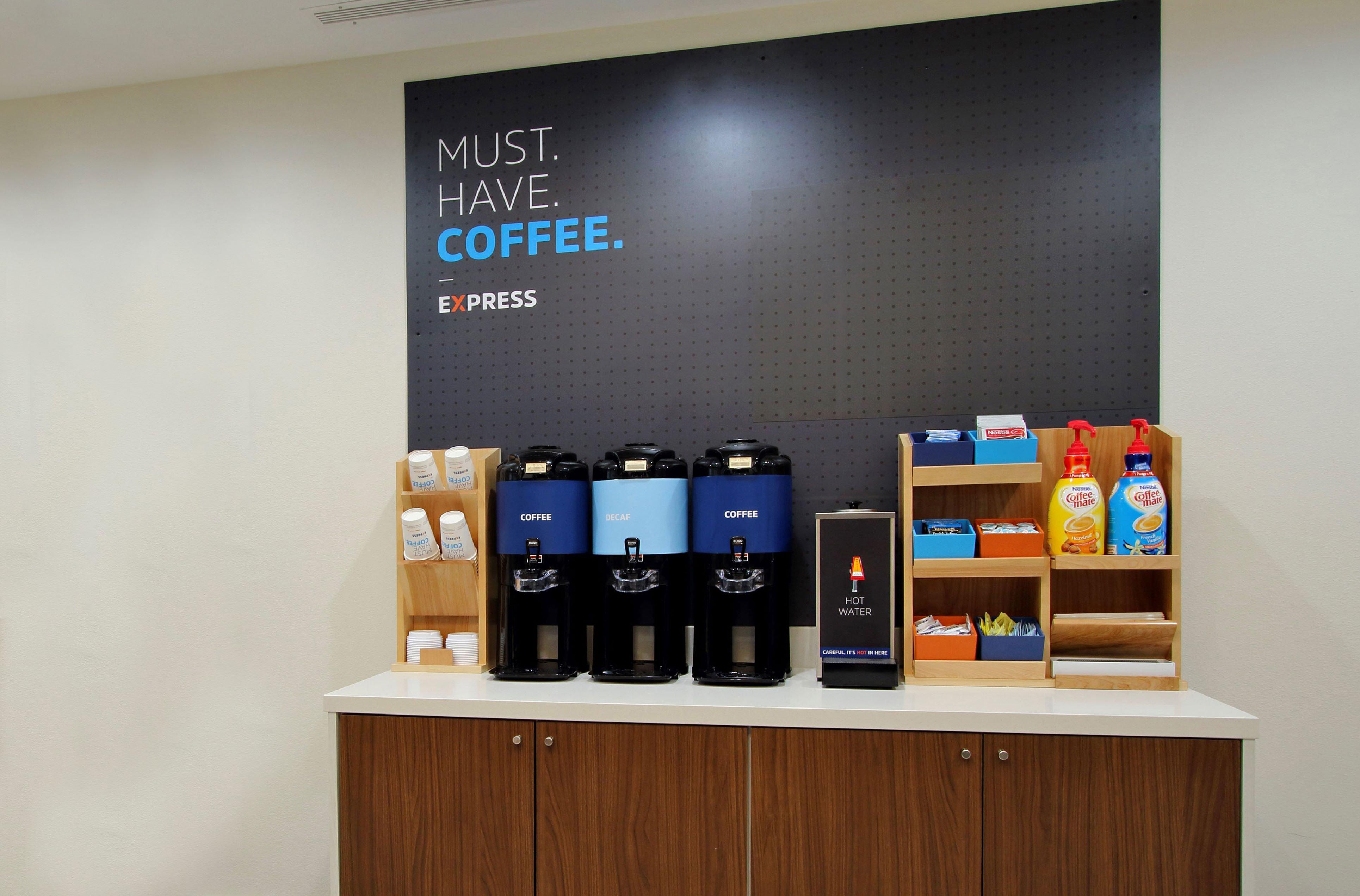 Holiday Inn Express Hotel & Suites Newport South By Ihg Buitenkant foto