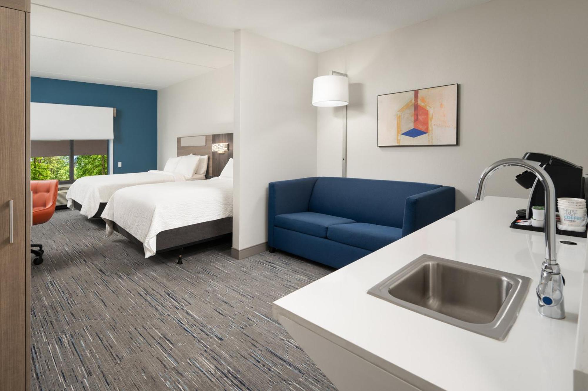 Holiday Inn Express Hotel & Suites Newport South By Ihg Buitenkant foto
