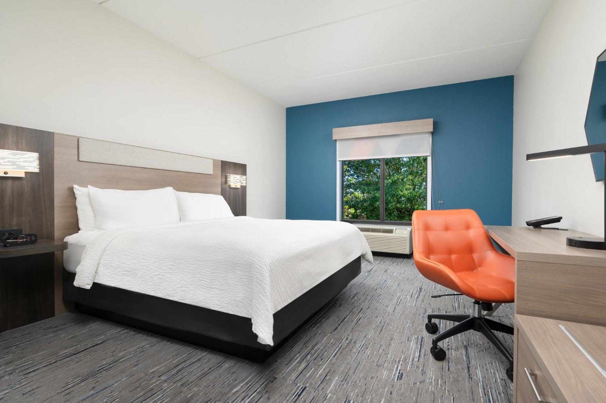Holiday Inn Express Hotel & Suites Newport South By Ihg Buitenkant foto